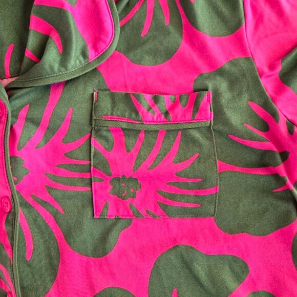 Kate Spade Pajama Set XL Pink Green Floral Button Up Top Shorts - Picture 3 of 8